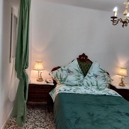 Piso Centro Torreblancaアパートメント エクステリア 写真