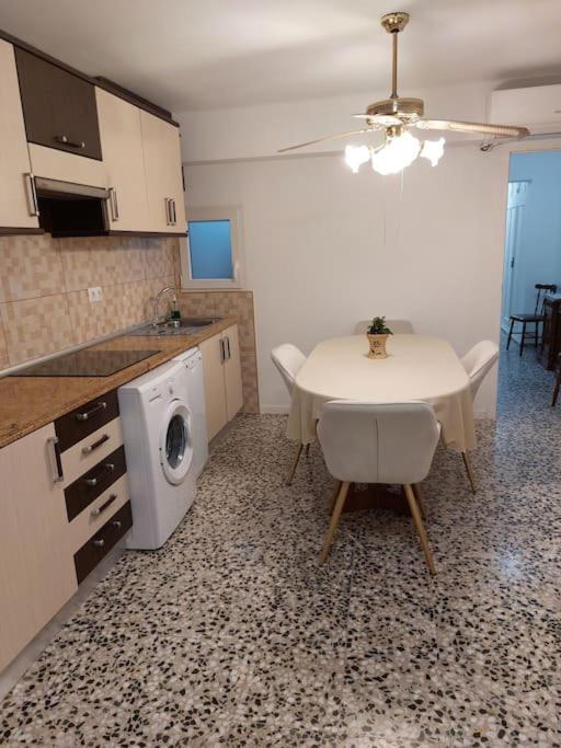 Piso Centro Torreblancaアパートメント エクステリア 写真
