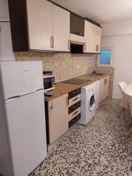Piso Centro Torreblancaアパートメント エクステリア 写真